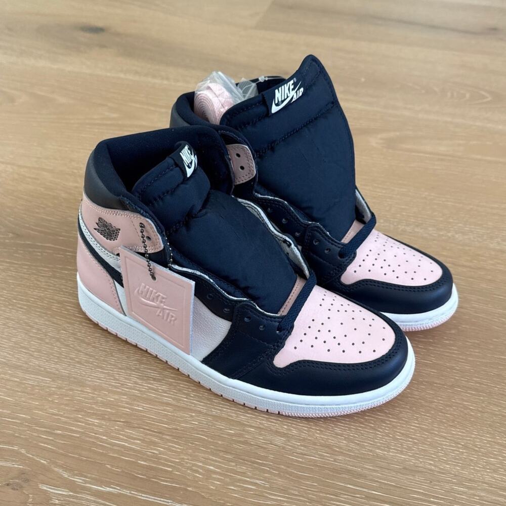Nike Women's Air Jordan 1 Atmosphere Size USW 7 Blue Pink